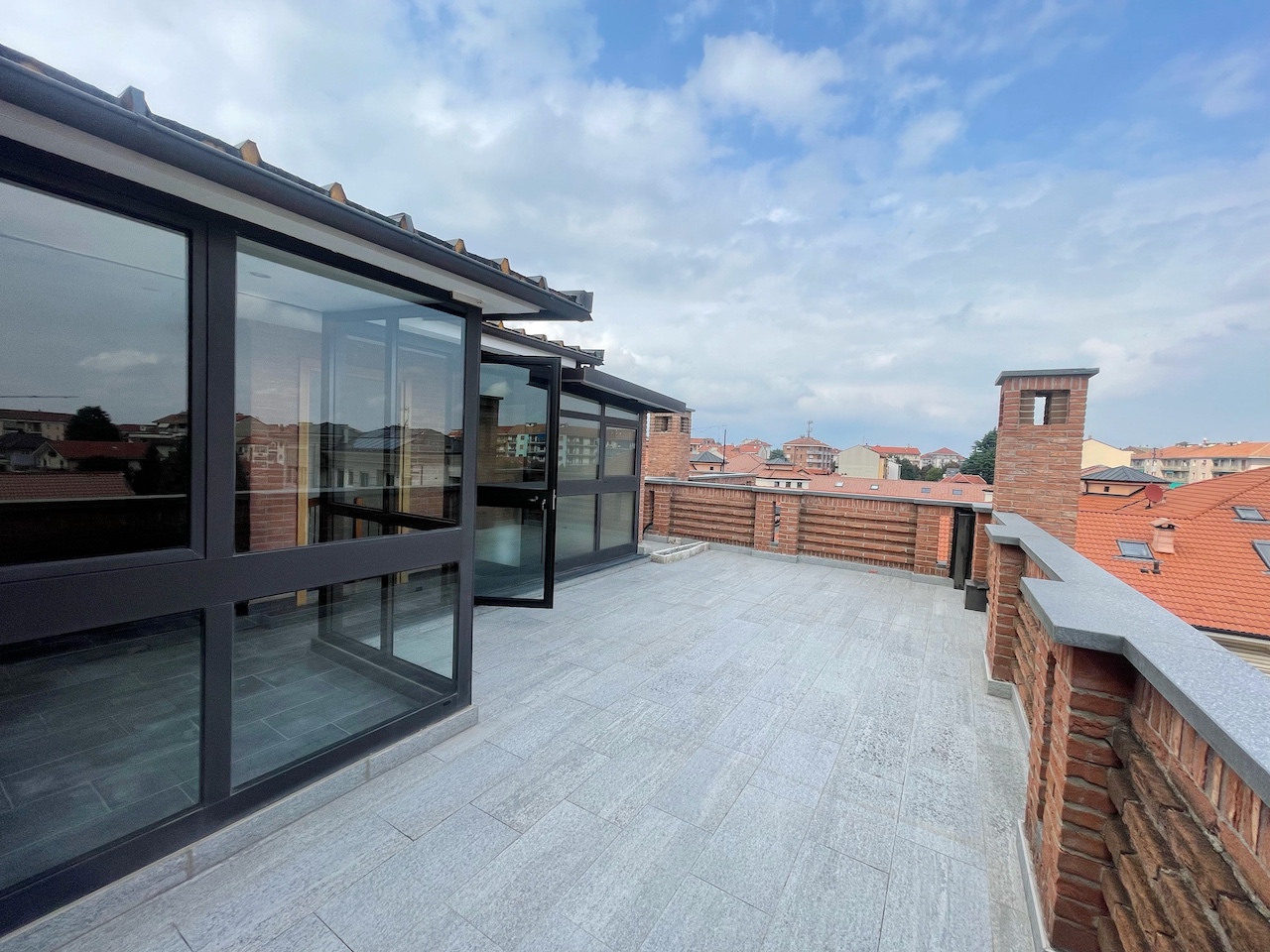 Appartamento con terrazzo – Via Dante 4, Rivoli